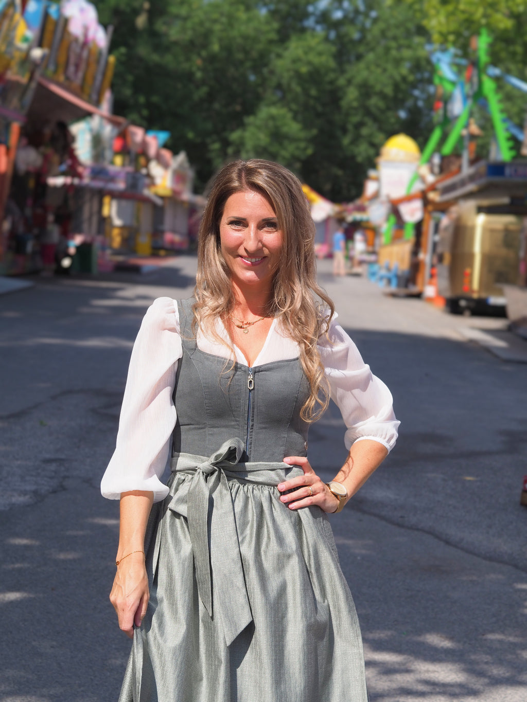 Dirndl Ansfelden 70cm thymian mit abnehmbaren Flügelärmeln