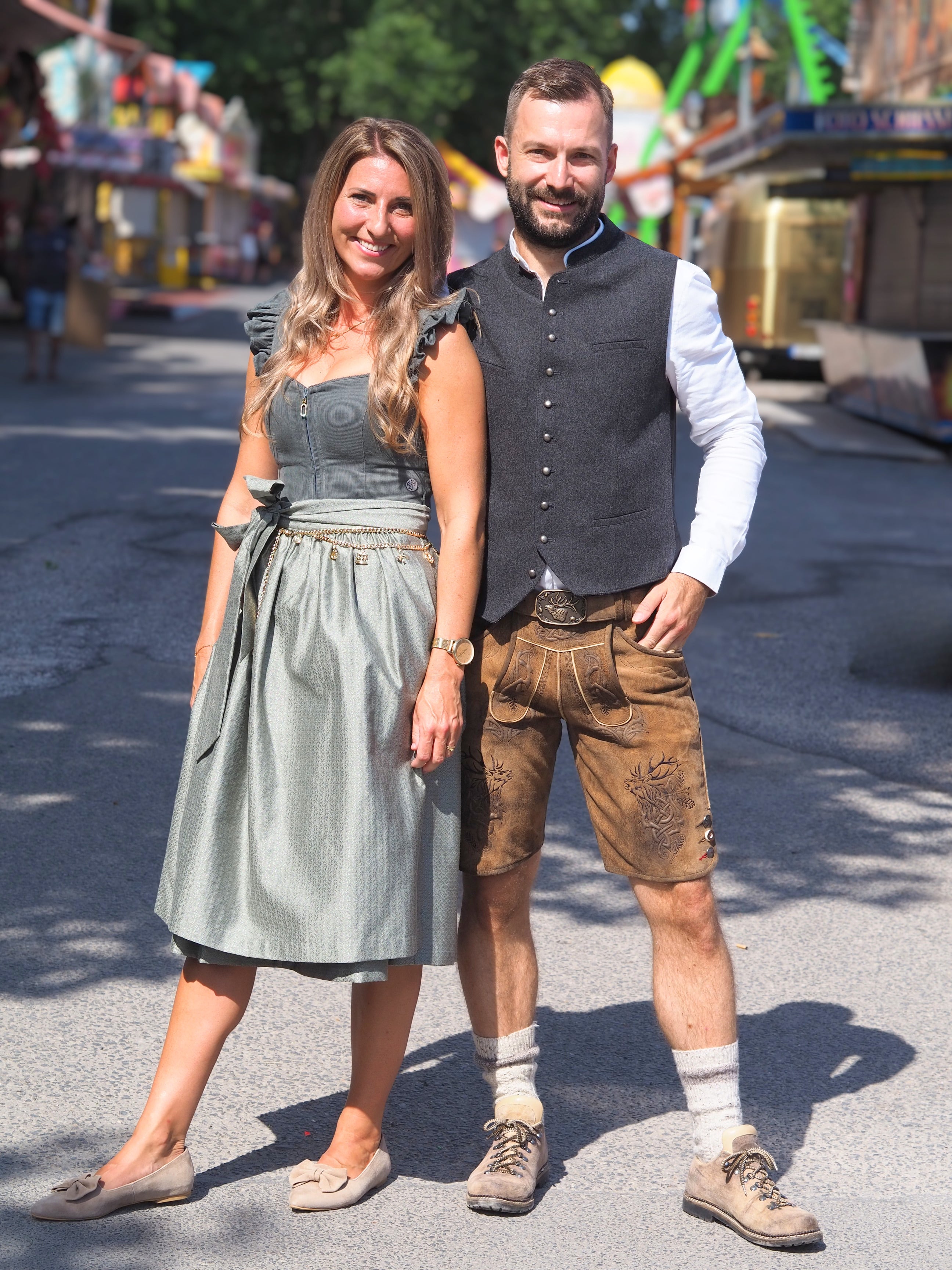 Dirndl Ansfelden 70cm thymian mit abnehmbaren Flügelärmeln